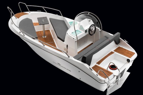 OCEANMASTER 470WA BOAT