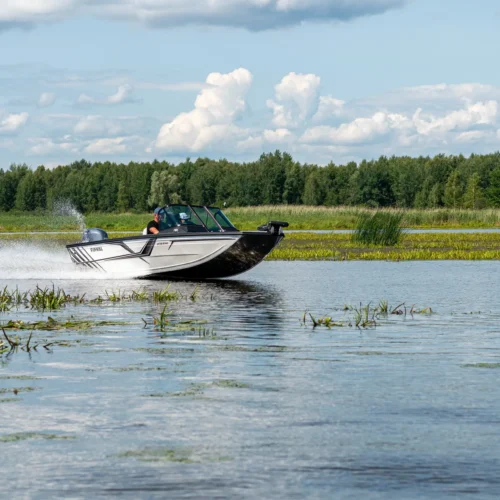 Finval 470 Evo DC on water-Boat Service Estonia