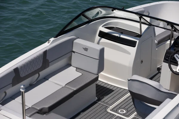 BAYLINER VR4A BoatServiceEstonia