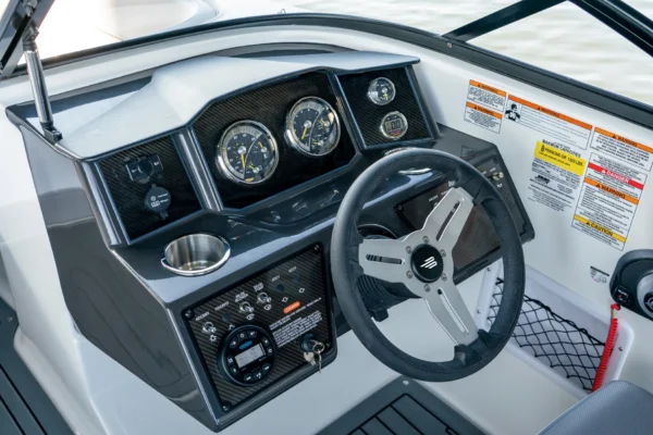 BAYLINER VR5 BoatServiceEstonia