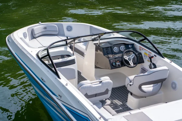 BAYLINER VR5 BoatServiceEstonia
