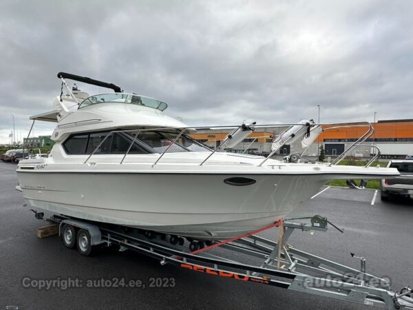 Bayliner 288CB 224kW - Kalastuspood OÜ