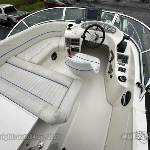 Bayliner 288CB 224kW - Kalastuspood OÜ