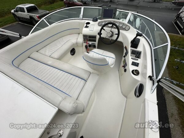 Bayliner 288CB 224kW - Kalastuspood OÜ