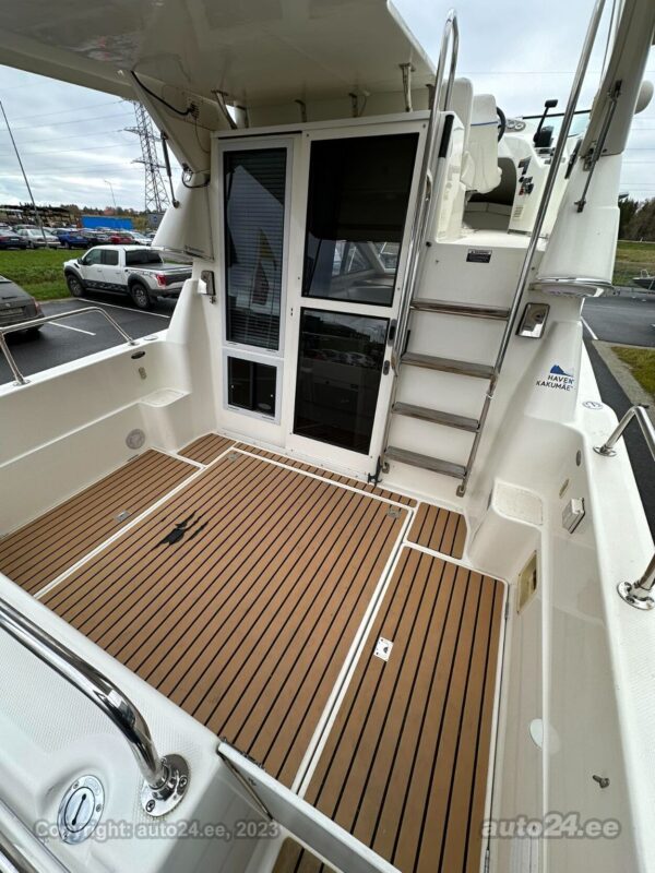 Bayliner 288CB 224kW - Kalastuspood OÜ