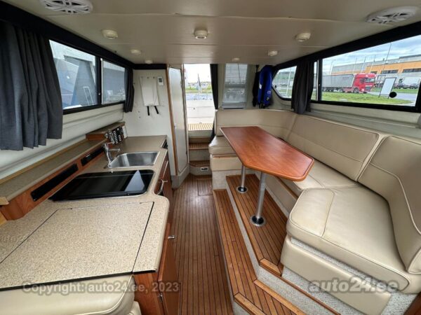 Bayliner 288CB 224kW - Kalastuspood OÜ