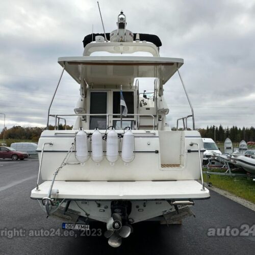 Bayliner 288CB 224kW - Kalastuspood OÜ