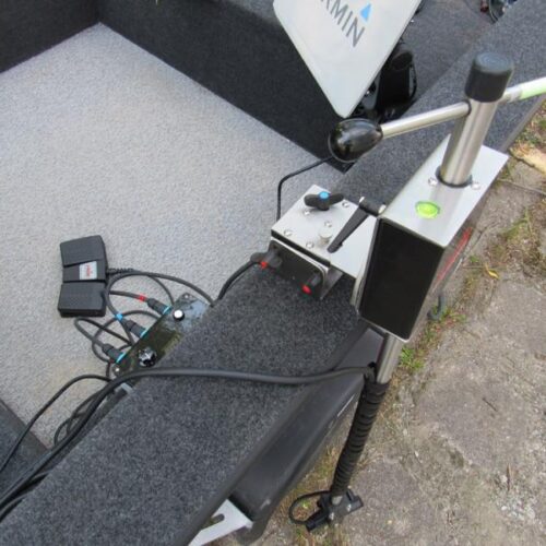 Motorized S-pointer manual live sonar mount