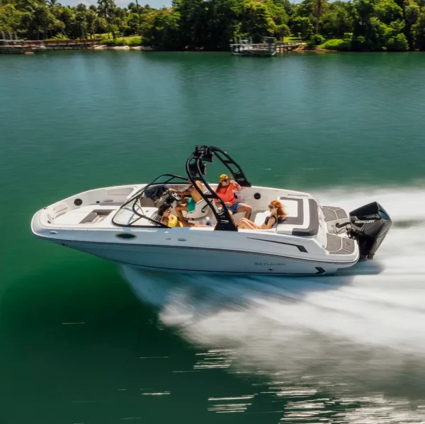 Bayliner VR6OE outboard engine boatservicesestonia