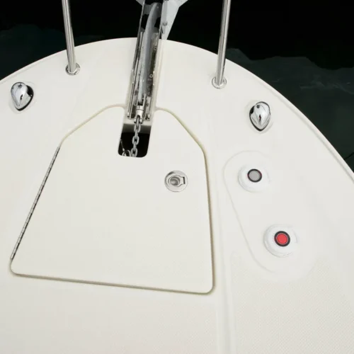 Bayliner 742R inboard engine -Boatservicesestonia