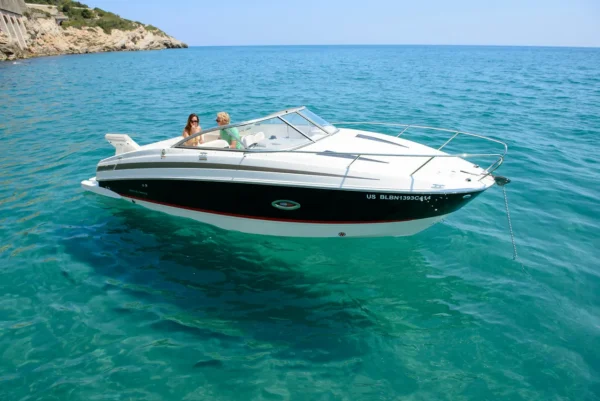 Bayliner 742R inboard engine -Boatservicesestonia