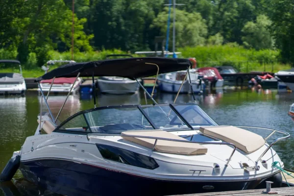 Bayliner VR5CE cuddy inboard engine boatservicesestonia