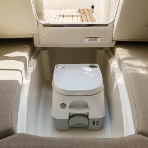 Bayliner VR5CE cuddy inboard engine boatservicesestonia