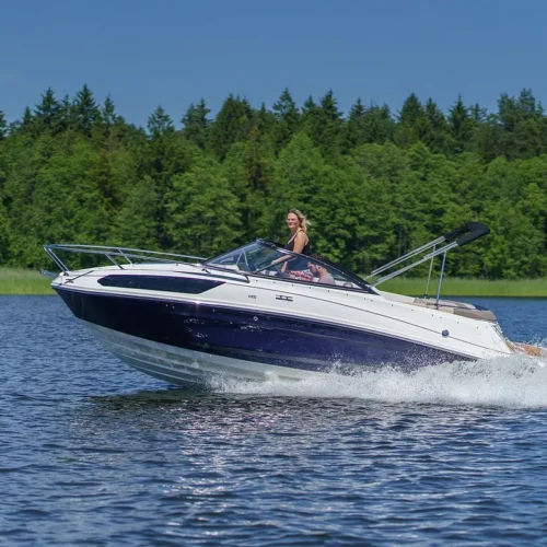 Bayliner VR5CE inboard engine boatservicesestonia