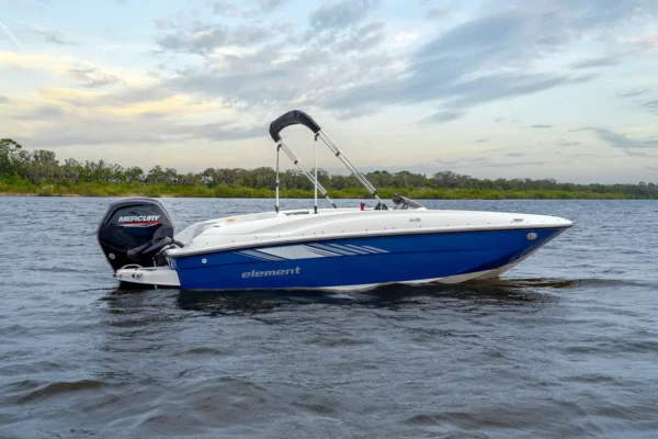 Bayliner Element E16