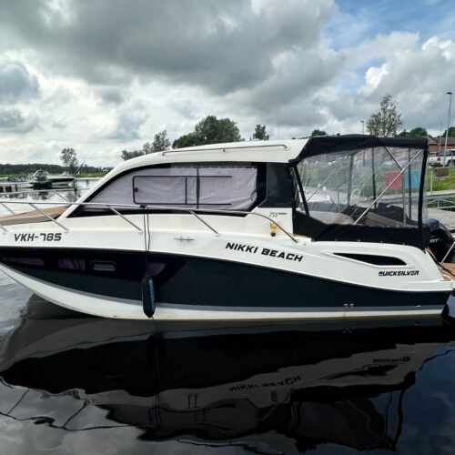 Quicksilver Active 755 Weekend 4.6 V8- Laopaat