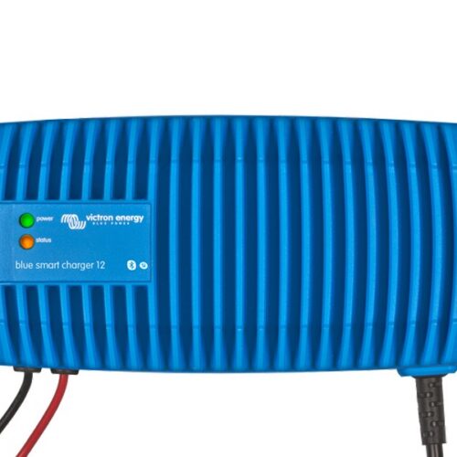 Victron 12V 17A IP67 AKULAADIJA (Bluetooth)